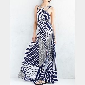 [URBAN OUTFITTERS] beautiful maxi dress!